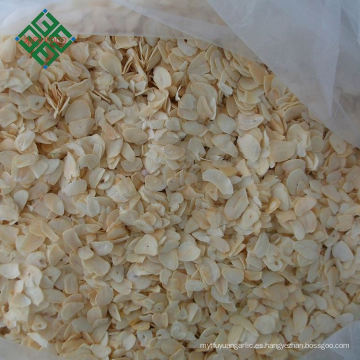 Bolso de proveedor chino lleno de hojuelas de ajo blanco deshidratado